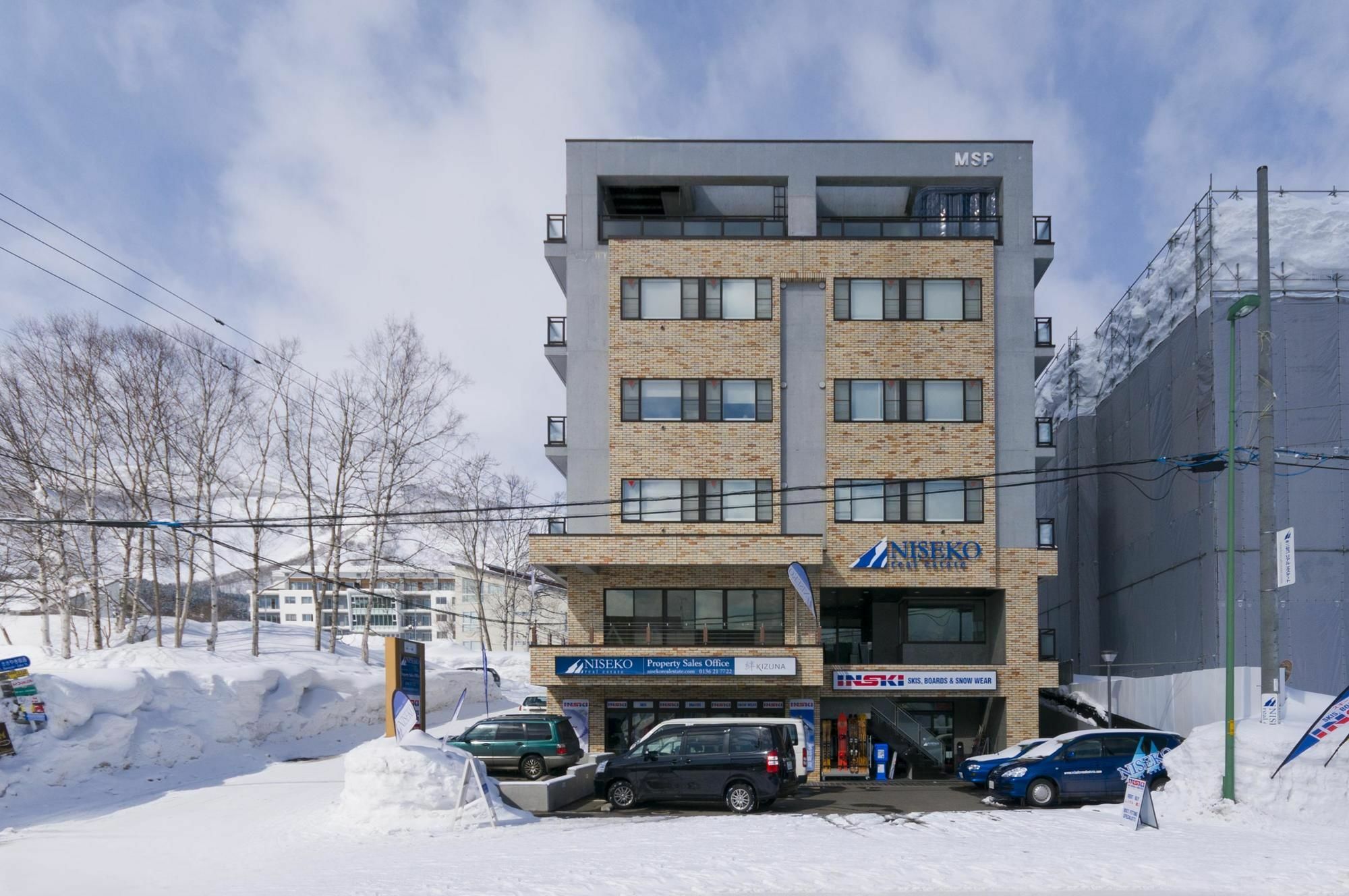 Mountainside Palace Kutchan Exterior photo